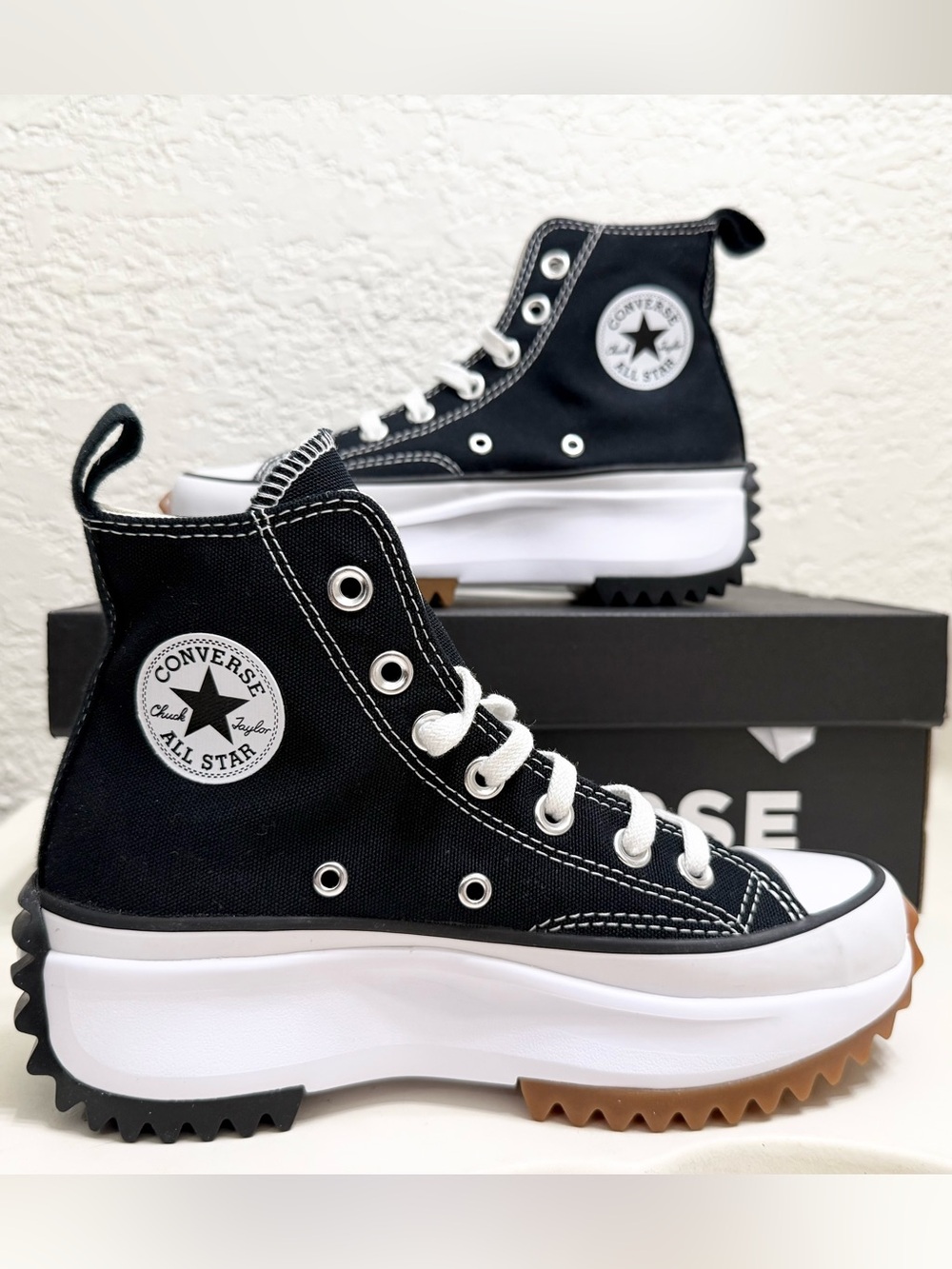 Converse Run Star Hike Platform Sneaker - Black / White / Gum Womens 5.5